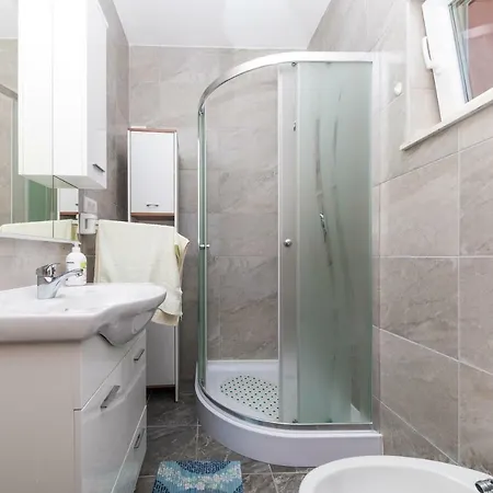 Sky Tatil Evi Čiovo