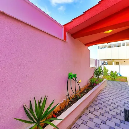 Sky Σπίτι διακοπών Τρογκίρ