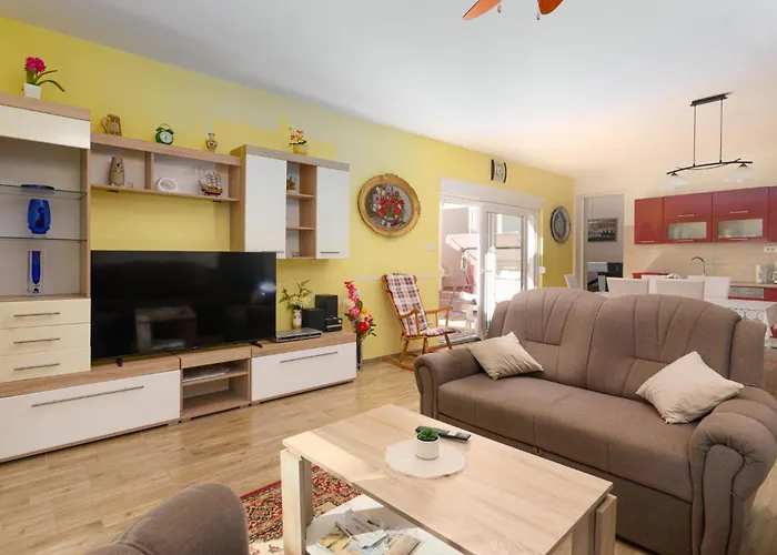 Будинок відпочинку Sky *